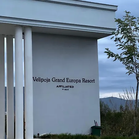 Apartment Blue Wave *